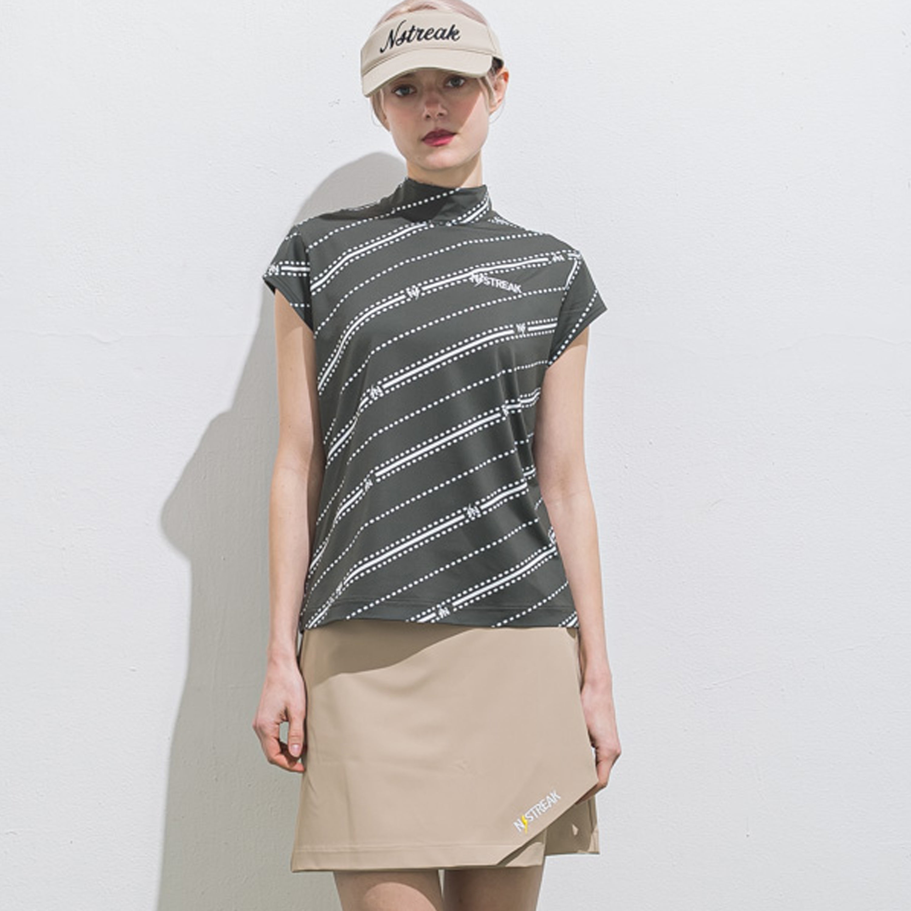 NSTREAKラグスポ半袖ポロ、ラグスポショートパンツ、帽子 Ladies' Wear All Items